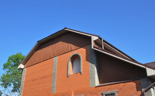 Cost of Brick Window Installation in Barrington